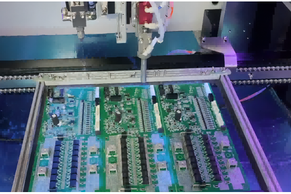 SMT加工廠中的三防漆注意事項(xiàng)簡述